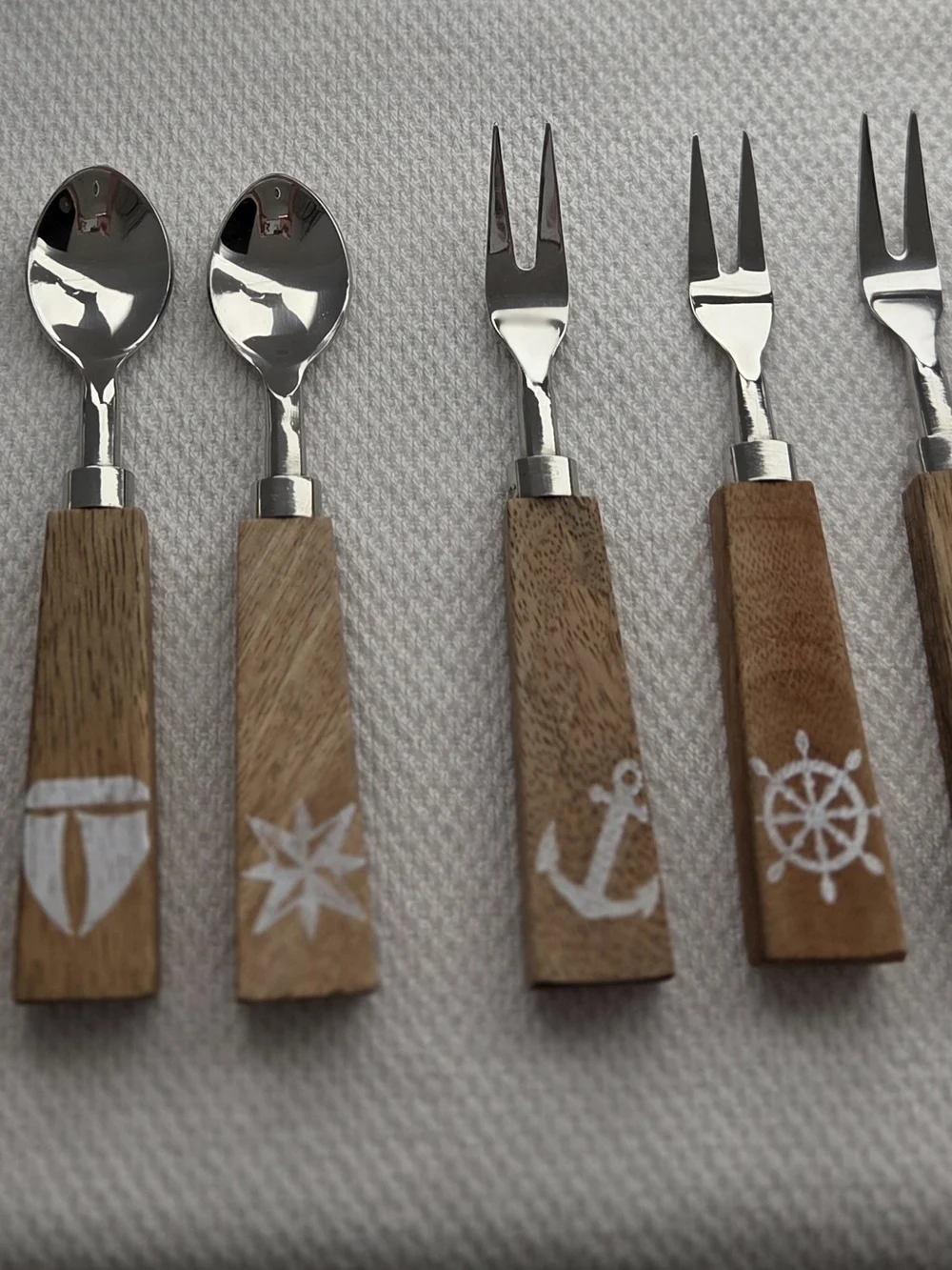 Source Unknown Wood Handle Nautical Appetizer Forks and Spoons - Brown & Silver